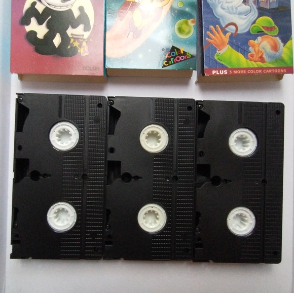 Cartoon VHS Tapes ( Vintage Cartoons ) - Picture 4 of 5